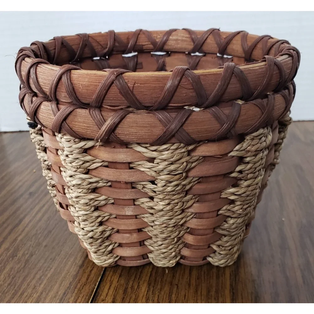 Woven Wicker and Rope Weaved Small 5 Inch Wooden Basket